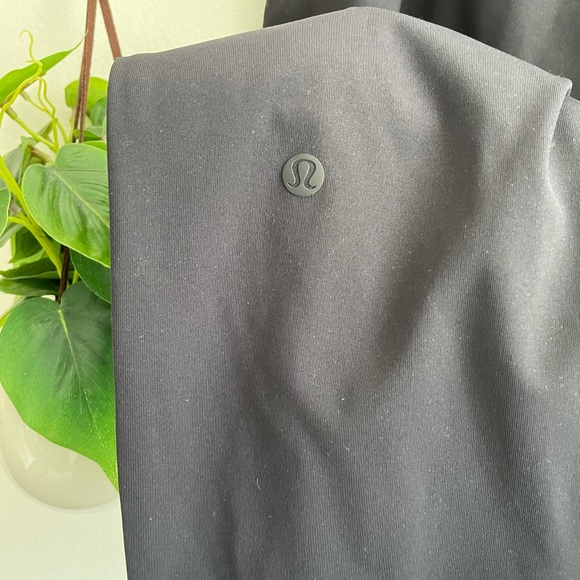 LULULEMON On the Fly Pants - Picture 4 of 4